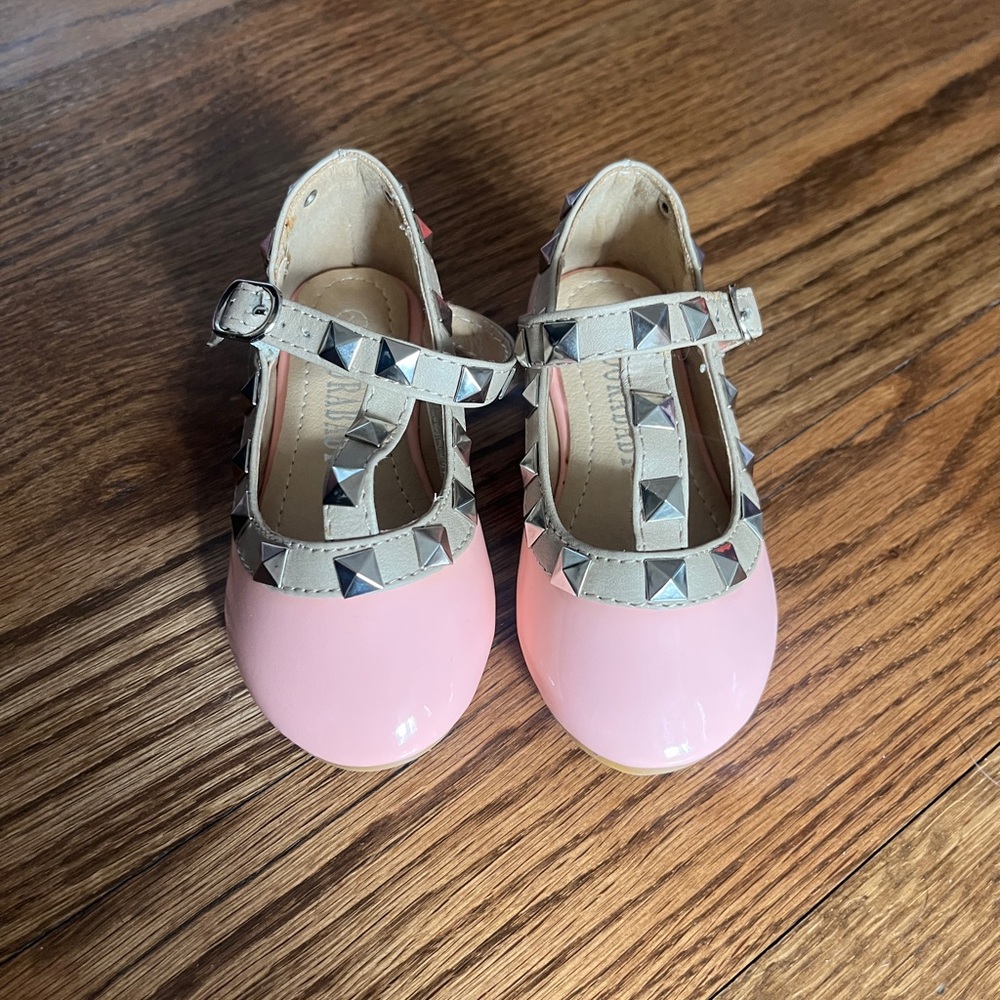Pink Stud Mary Jane - 4 Toddler